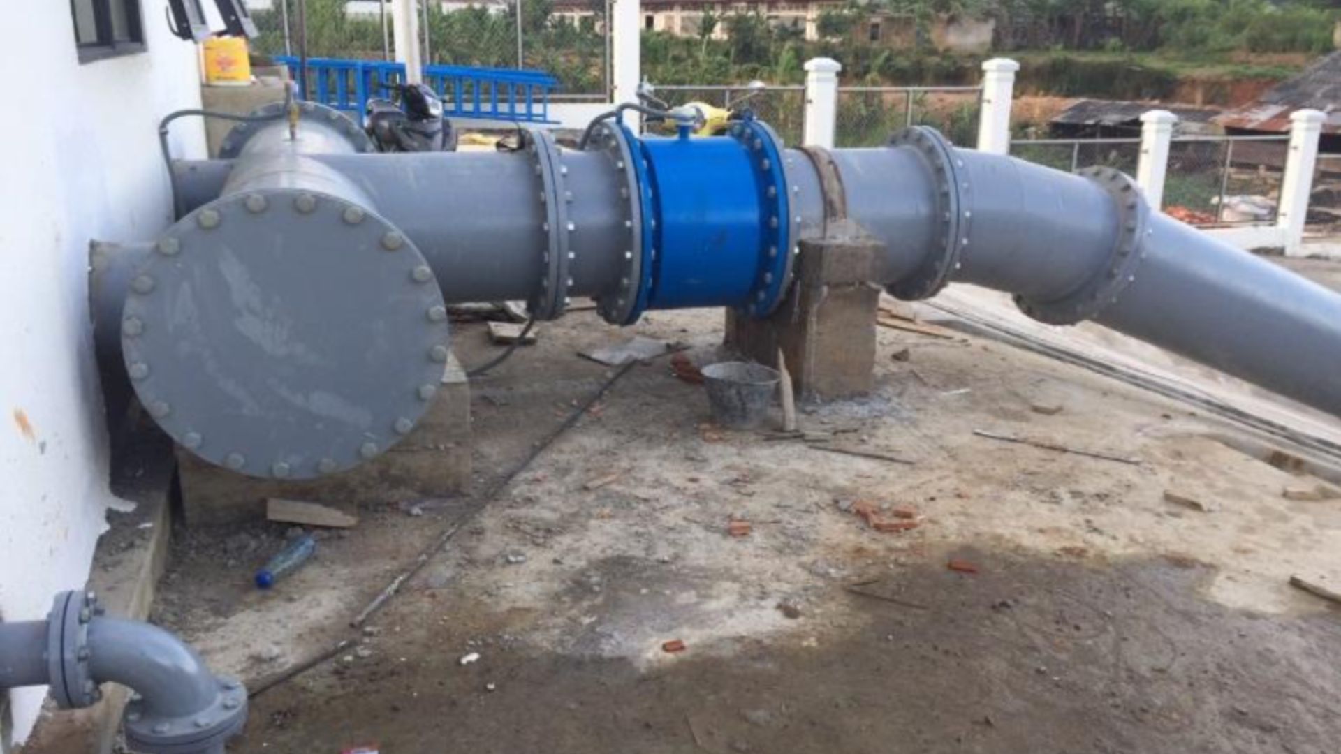 3. Lắp đặt hệ thống ống dẫn phù hợp áp lực