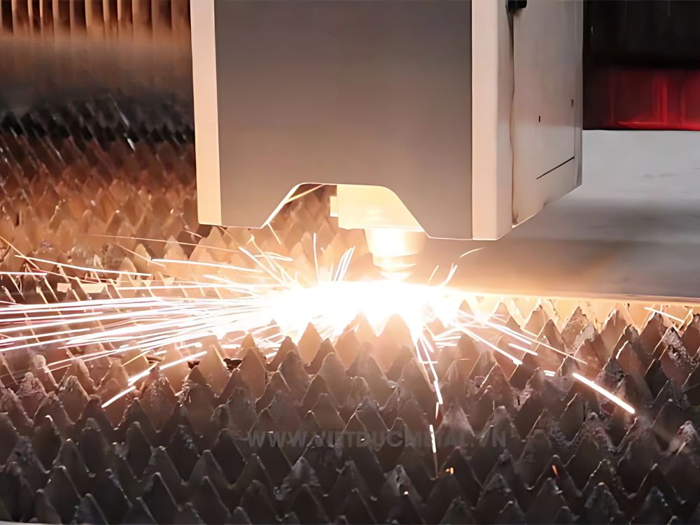 Vì sao nên chọn dịch vụ Cắt Laser của Khởi Minh?