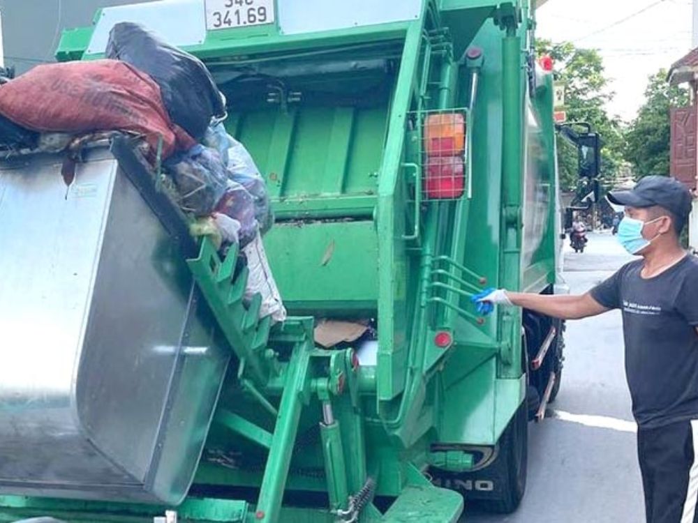 1. Tầm quan trọng của thu gom chất thải công nghiệp