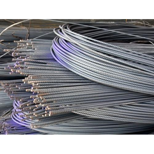 1. Người thợ lò thép – biểu tượng của sức mạnh và kiên trì